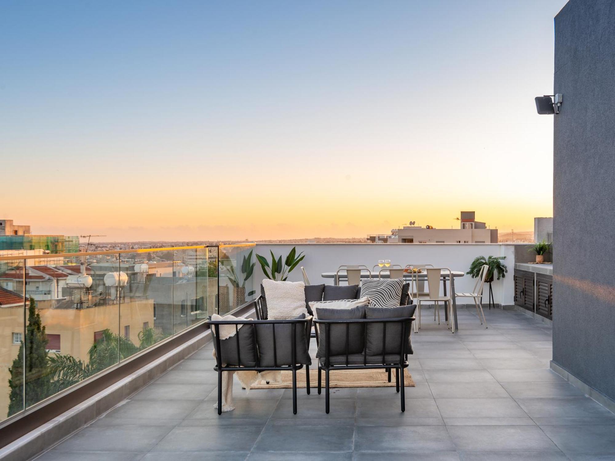 Sanders Palama Limassol Apartment Luaran gambar